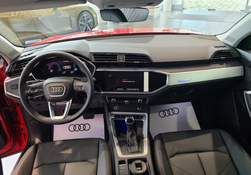 Audi Q3 và Audi Q3 Sportback 2024 So sánh và đánh giá nên chọn mẫu xe nào?