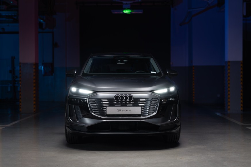 Audi Q6 e-tron 2025