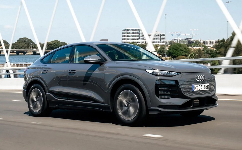 Audi Q6 e-tron lăn bánh bao nhiêu tiền? Bảng giá chi tiết