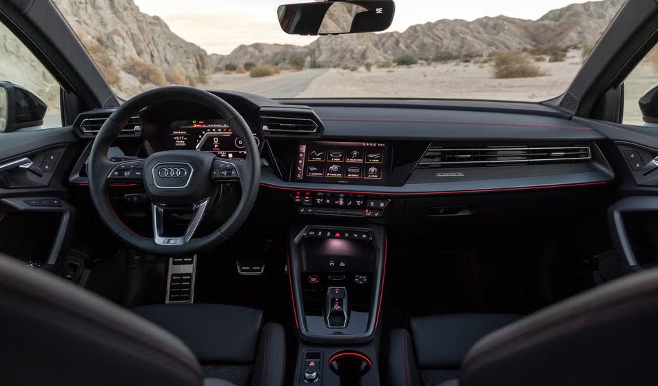 Đánh Giá Chi Tiết Audi S3 và Q3 2026: Chiến Lược "Một Phiên Bản" và Sự Nâng Tầm Đẳng Cấp