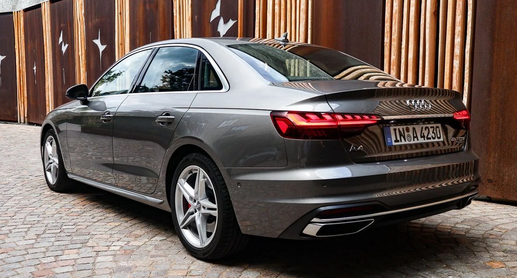 Giá Lăn Bánh Audi A4 Tháng 2/2026 Tại Bắc Ninh Và Những Điểm Nổi Bật Khiến Khách Hàng Lựa Chọn