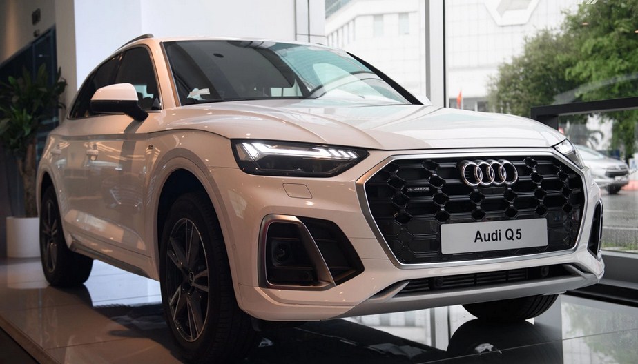 Giá Lăn Bánh Audi Q5 Tháng 1/2026 Tại Hà Nội Và Đánh Giá Chi Tiết: Chuẩn Mực SUV Hạng Sang Cho Gia Đình Hiện Đại