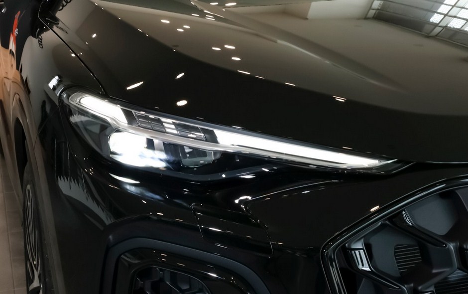 Giá lăn bánh Audi Q5 tại Tây Ninh cập nhật mới nhất 2026 – Dấu ấn sang trọng giữa lòng miền Đông, vững bước từ đồng bằng lên đỉnh núi Bà Đen