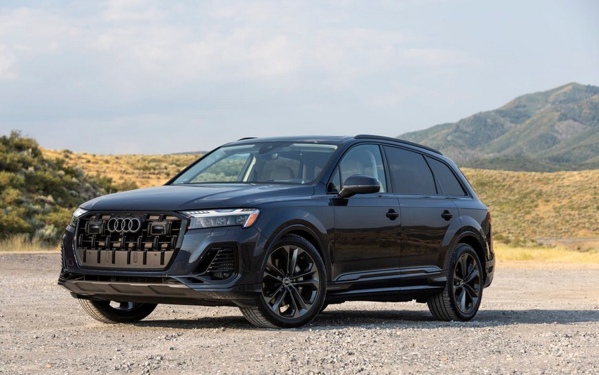 Lý Do Nên Chọn Audi Q7 2026: Vượt Trội So Với Các Đối Thủ Cùng Phân Khúc SUV Hạng Sang